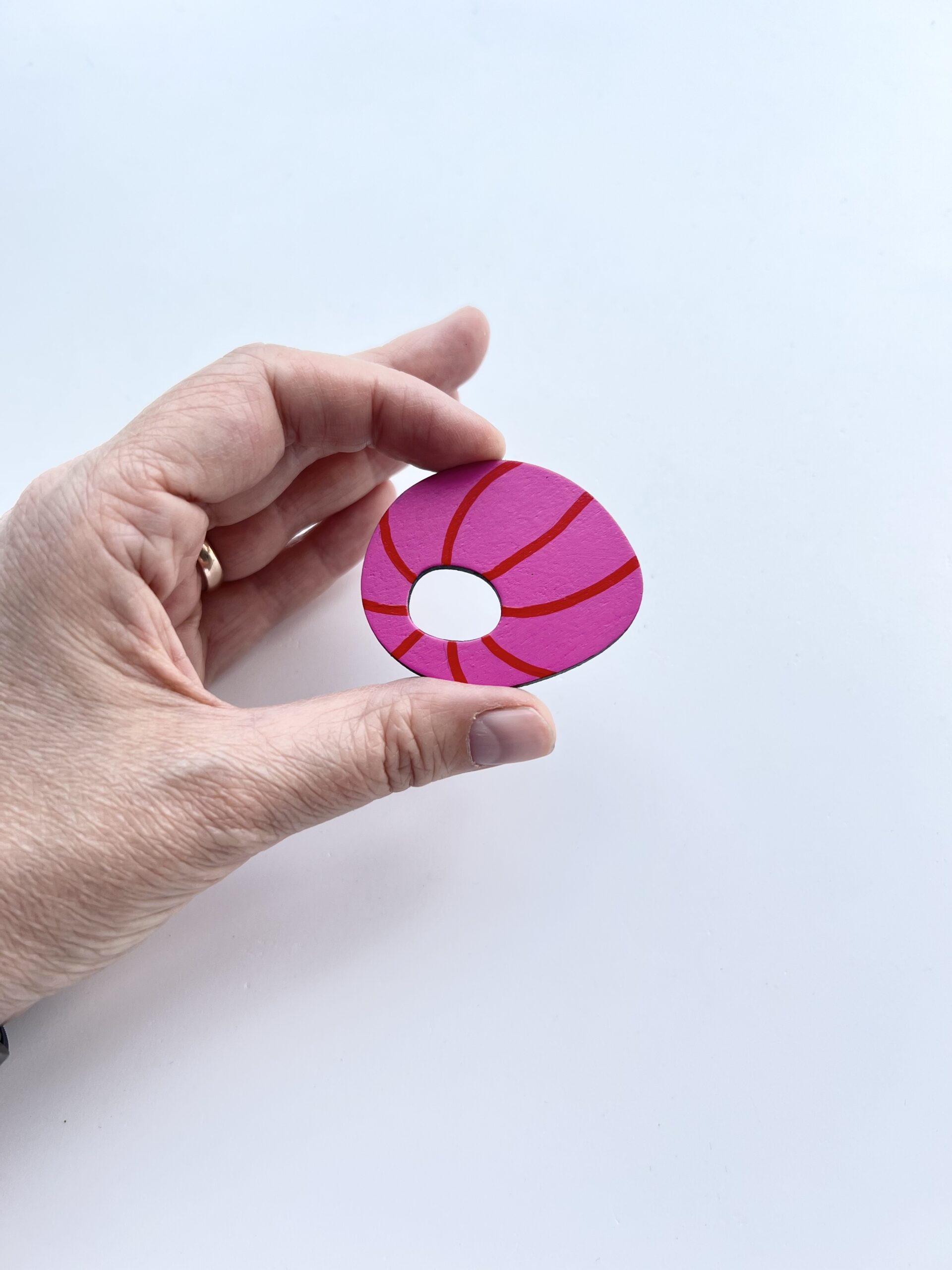 Round - Image 4